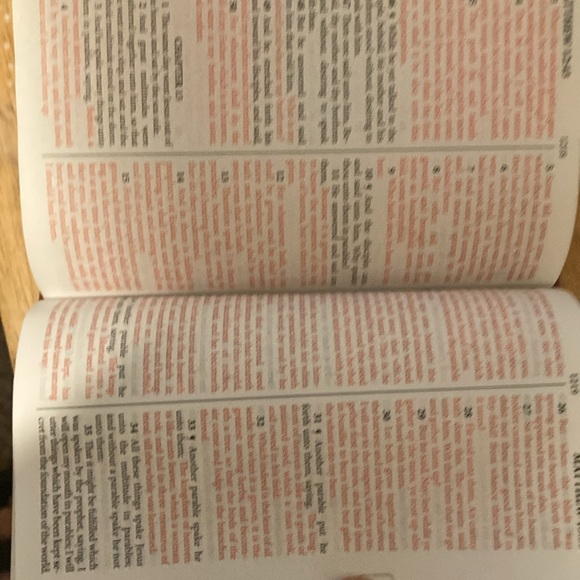 King James Holy Bible Large print gold trim - Picture 6 of 6